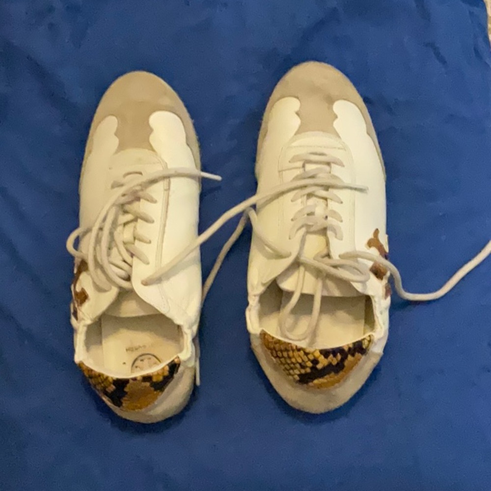 #Tory Burch size 7.5 shoes